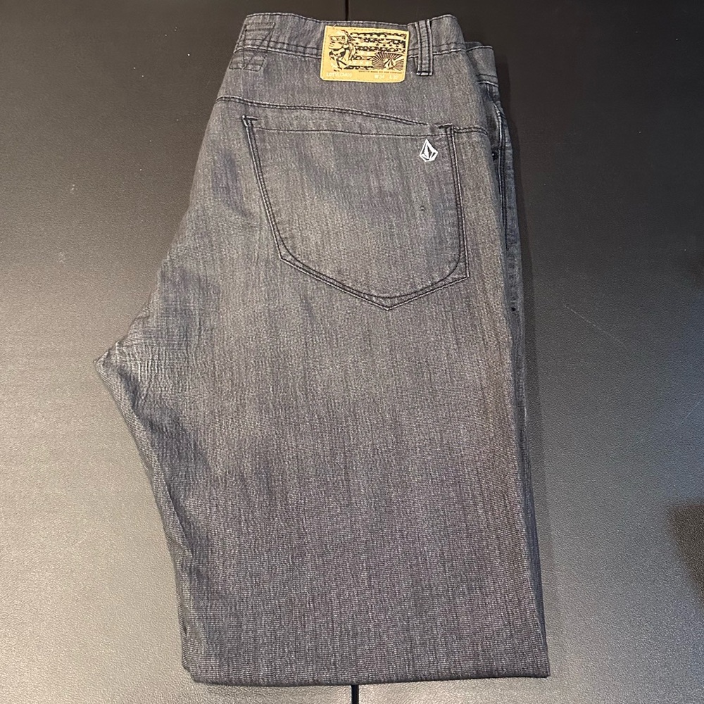 Genuine Volcom Dark Gray Men's Jeans Size 34Wx32L